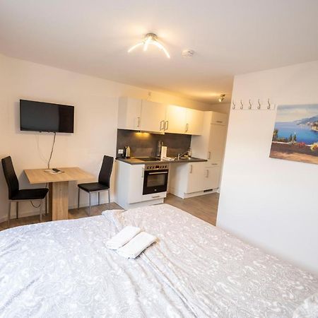 City Apartment Kueche,Bad, Parken Im Zentrum Ravensburgs A14 Exterior photo
