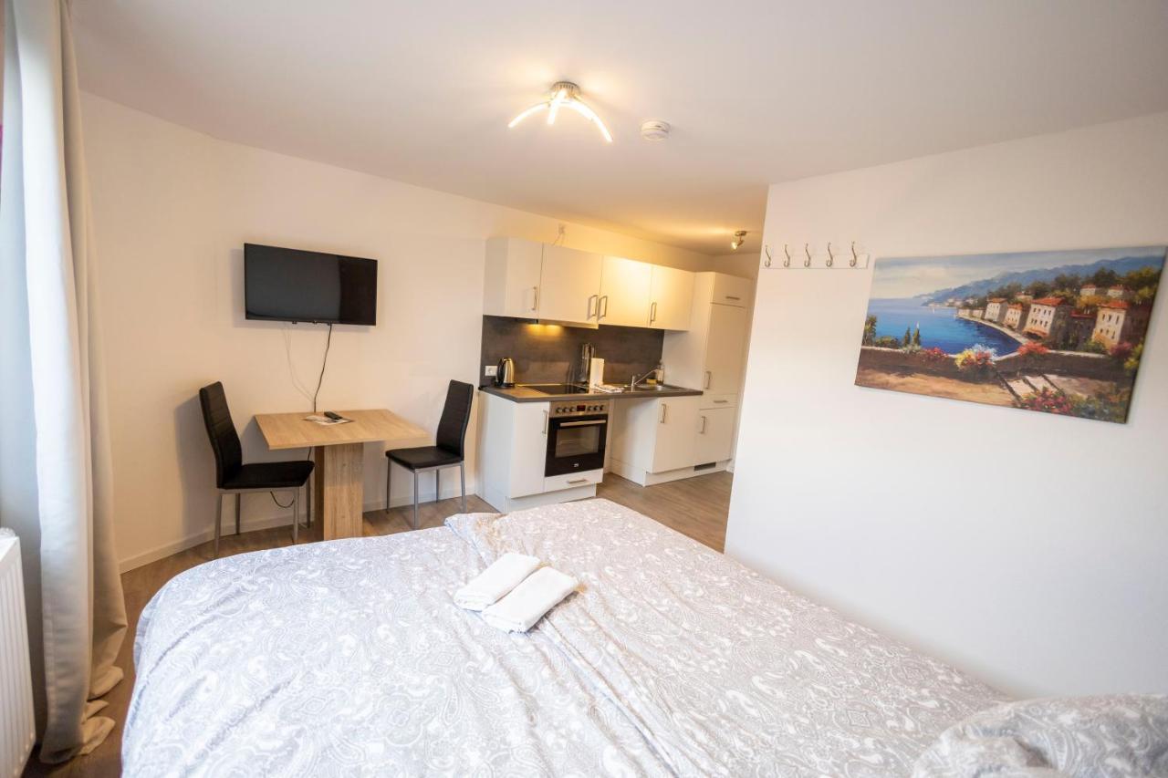 City Apartment Kueche,Bad, Parken Im Zentrum Ravensburgs A14 Exterior photo
